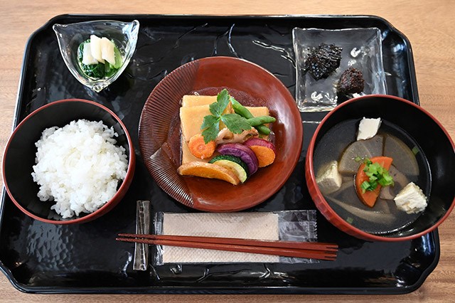 鎌倉彫資料館にちょっと寄り道