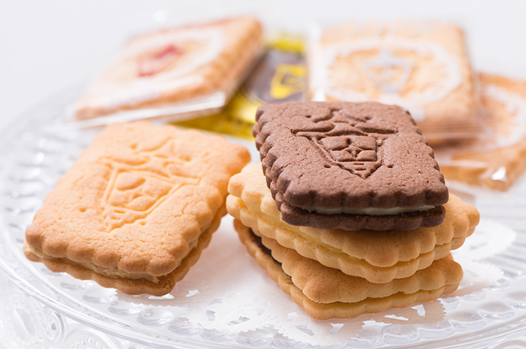 歴史あるハイカラお菓子「ビスカウト」